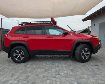 Красный Джип Чероки, объемом двигателя 3.2 л и пробегом 58 тыс. км за 23000 $, фото 3 на Automoto.ua