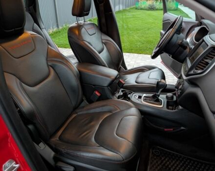 Красный Джип Чероки, объемом двигателя 3.2 л и пробегом 58 тыс. км за 23000 $, фото 14 на Automoto.ua