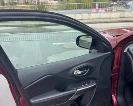 Джип Чероки 2018 в Львове на Automoto.ua Красный Джип Чероки, объемом двигателя 2.4 л и пробегом 165 тыс. км за 16000 $, фото 13 на Automoto.ua