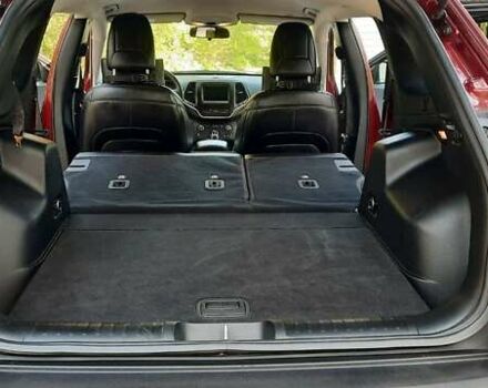Червоний Джип Cherokee, об'ємом двигуна 2.36 л та пробігом 65 тис. км за 17500 $, фото 4 на Automoto.ua