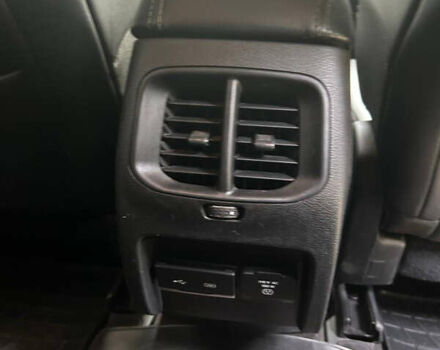 Червоний Джип Cherokee, об'ємом двигуна 2.36 л та пробігом 129 тис. км за 16999 $, фото 8 на Automoto.ua