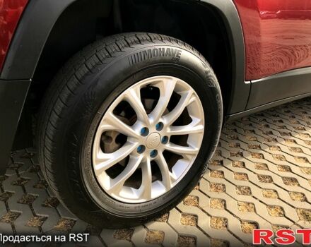 Красный Джип Чероки, объемом двигателя 2.4 л и пробегом 210 тыс. км за 14500 $, фото 6 на Automoto.ua