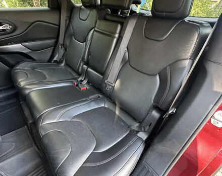 Червоний Джип Cherokee, об'ємом двигуна 2 л та пробігом 87 тис. км за 18300 $, фото 23 на Automoto.ua