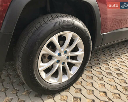 Красный Джип Чероки, объемом двигателя 2.36 л и пробегом 210 тыс. км за 14500 $, фото 16 на Automoto.ua