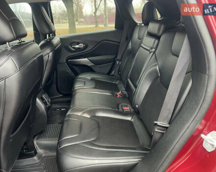 Красный Джип Чероки, объемом двигателя 2.4 л и пробегом 187 тыс. км за 14700 $, фото 19 на Automoto.ua