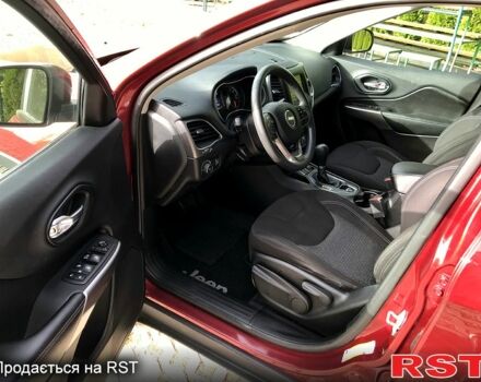 Красный Джип Чероки, объемом двигателя 2.4 л и пробегом 210 тыс. км за 14500 $, фото 7 на Automoto.ua