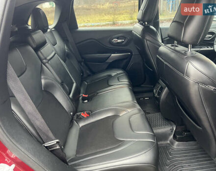 Красный Джип Чероки, объемом двигателя 2.4 л и пробегом 187 тыс. км за 14700 $, фото 26 на Automoto.ua