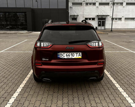 Красный Джип Чероки, объемом двигателя 2 л и пробегом 109 тыс. км за 19500 $, фото 3 на Automoto.ua