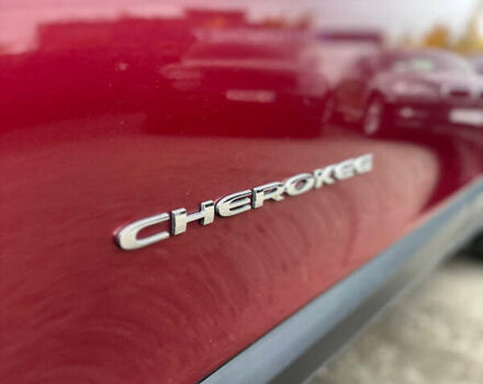 Джип Чероки 2018 в Буче на Automoto.ua Красный Джип Чероки, объемом двигателя 2 л и пробегом 87 тыс. км за 17999 $, фото 9 на Automoto.ua