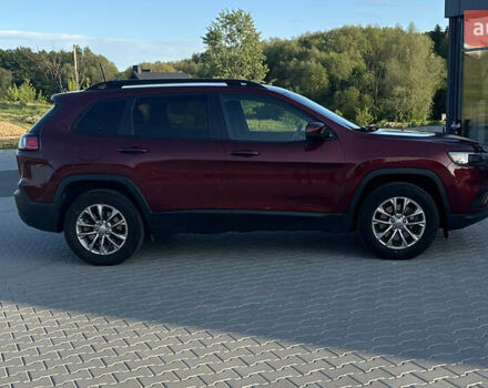 Червоний Джип Cherokee, об'ємом двигуна 3.24 л та пробігом 164 тис. км за 19000 $, фото 2 на Automoto.ua