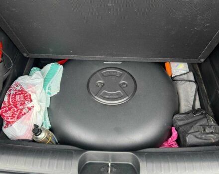 Джип Чероки 2018 в Львове на Automoto.ua Красный Джип Чероки, объемом двигателя 2.4 л и пробегом 165 тыс. км за 16000 $, фото 12 на Automoto.ua