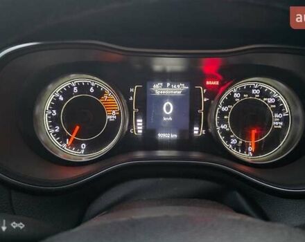 Червоний Джип Cherokee, об'ємом двигуна 3.24 л та пробігом 91 тис. км за 18300 $, фото 5 на Automoto.ua