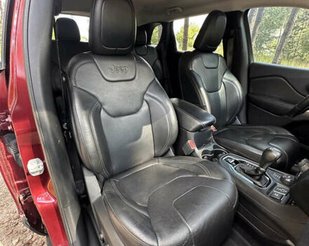 Червоний Джип Cherokee, об'ємом двигуна 2 л та пробігом 87 тис. км за 18300 $, фото 29 на Automoto.ua