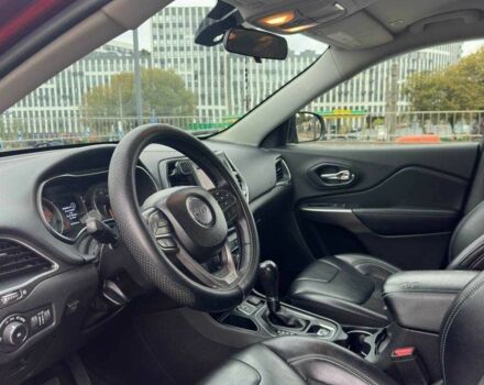 Джип Чероки 2018 в Львове на Automoto.ua Красный Джип Чероки, объемом двигателя 2.4 л и пробегом 165 тыс. км за 16000 $, фото 14 на Automoto.ua