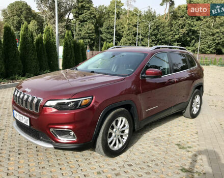 Красный Джип Чероки, объемом двигателя 2.36 л и пробегом 210 тыс. км за 14500 $, фото 2 на Automoto.ua