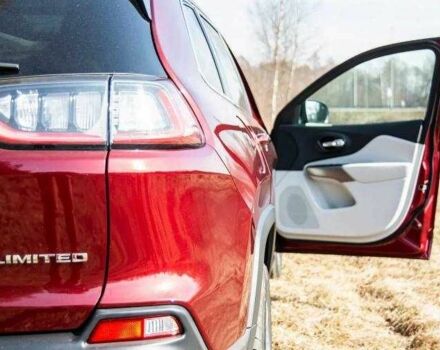 Красный Джип Чероки, объемом двигателя 3.2 л и пробегом 40 тыс. км за 336 $, фото 8 на Automoto.ua