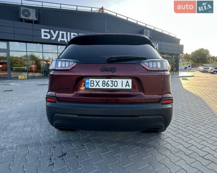 Червоний Джип Cherokee, об'ємом двигуна 3.24 л та пробігом 164 тис. км за 19000 $, фото 3 на Automoto.ua