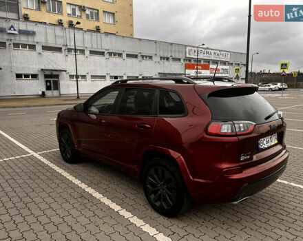 Красный Джип Чероки, объемом двигателя 2 л и пробегом 109 тыс. км за 19500 $, фото 2 на Automoto.ua