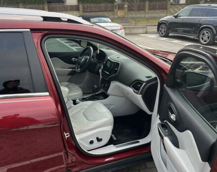 Червоний Джип Cherokee, об'ємом двигуна 2.4 л та пробігом 120 тис. км за 13500 $, фото 10 на Automoto.ua
