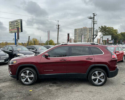 Джип Чероки 2018 в Буче на Automoto.ua Красный Джип Чероки, объемом двигателя 2 л и пробегом 87 тыс. км за 17999 $, фото 5 на Automoto.ua