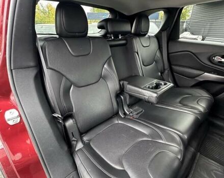 Красный Джип Чероки, объемом двигателя 2 л и пробегом 87 тыс. км за 17999 $, фото 24 на Automoto.ua