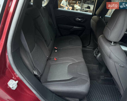 Красный Джип Чероки, объемом двигателя 3.24 л и пробегом 88 тыс. км за 15800 $, фото 51 на Automoto.ua