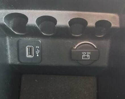 Красный Джип Чероки, объемом двигателя 3.2 л и пробегом 153 тыс. км за 16600 $, фото 17 на Automoto.ua