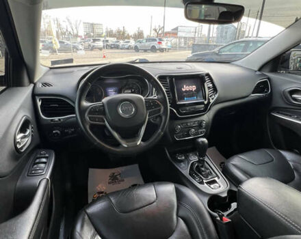 Червоний Джип Cherokee, об'ємом двигуна 3.24 л та пробігом 120 тис. км за 18100 $, фото 18 на Automoto.ua