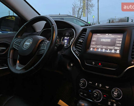 Красный Джип Чероки, объемом двигателя 2.36 л и пробегом 155 тыс. км за 17300 $, фото 17 на Automoto.ua