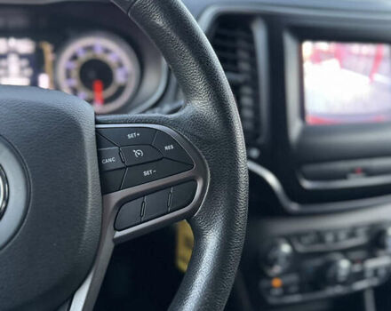 Червоний Джип Cherokee, об'ємом двигуна 2.36 л та пробігом 203 тис. км за 14500 $, фото 26 на Automoto.ua