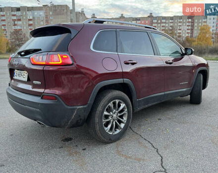 Джип Cherokee 2019 у Чернігові на Automoto.ua Червоний Джип Cherokee, об'ємом двигуна 3.24 л та пробігом 184 тис. км за 16700 $, фото 10 на Automoto.ua