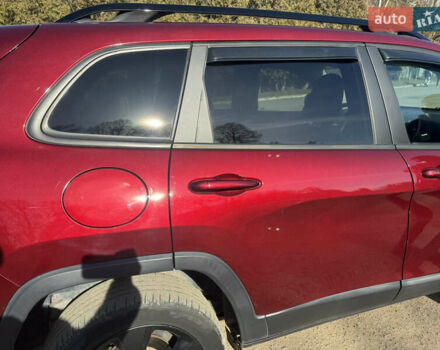 Червоний Джип Cherokee, об'ємом двигуна 2.36 л та пробігом 100 тис. км за 17300 $, фото 11 на Automoto.ua