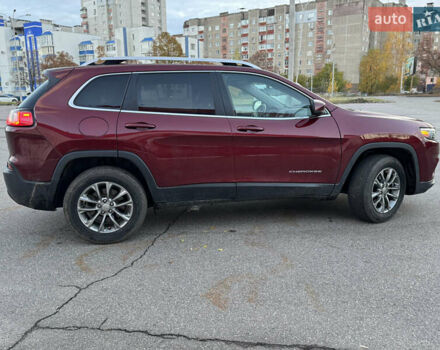 Джип Cherokee 2019 у Чернігові на Automoto.ua Червоний Джип Cherokee, об'ємом двигуна 3.24 л та пробігом 184 тис. км за 16700 $, фото 8 на Automoto.ua