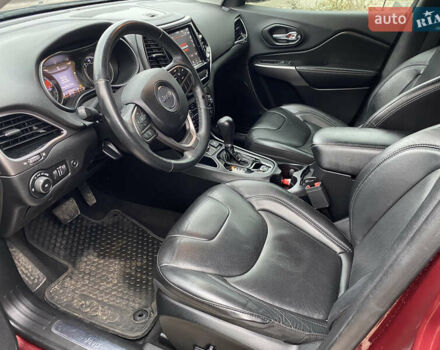 Красный Джип Чероки, объемом двигателя 2.36 л и пробегом 73 тыс. км за 15900 $, фото 7 на Automoto.ua