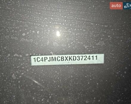 Червоний Джип Cherokee, об'ємом двигуна 2.4 л та пробігом 83 тис. км за 16000 $, фото 6 на Automoto.ua