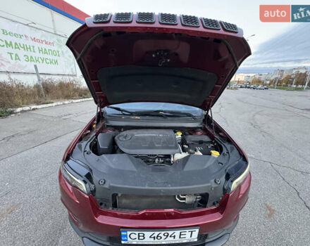 Джип Cherokee 2019 у Чернігові на Automoto.ua Червоний Джип Cherokee, об'ємом двигуна 3.24 л та пробігом 184 тис. км за 16700 $, фото 18 на Automoto.ua