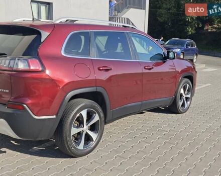 Червоний Джип Cherokee, об'ємом двигуна 2.36 л та пробігом 195 тис. км за 17000 $, фото 2 на Automoto.ua