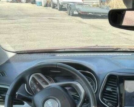 Красный Джип Чероки, объемом двигателя 3.2 л и пробегом 47 тыс. км за 17000 $, фото 9 на Automoto.ua