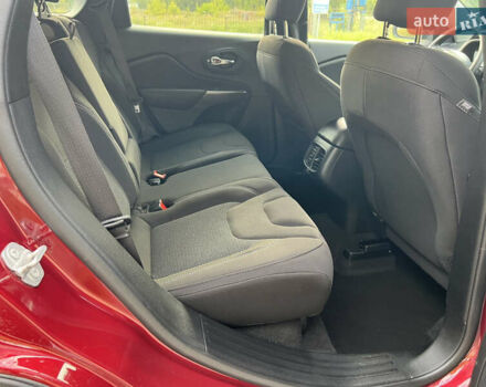 Красный Джип Чероки, объемом двигателя 2.4 л и пробегом 273 тыс. км за 12200 $, фото 22 на Automoto.ua