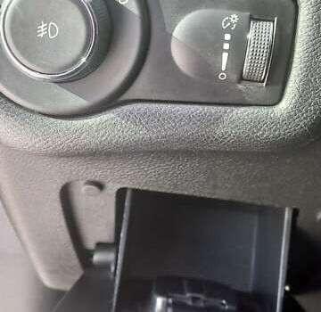 Красный Джип Чероки, объемом двигателя 3.2 л и пробегом 153 тыс. км за 16600 $, фото 20 на Automoto.ua