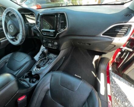 Червоний Джип Cherokee, об'ємом двигуна 0 л та пробігом 68 тис. км за 4600 $, фото 9 на Automoto.ua