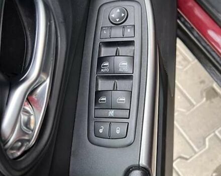 Красный Джип Чероки, объемом двигателя 2.36 л и пробегом 155 тыс. км за 17500 $, фото 11 на Automoto.ua