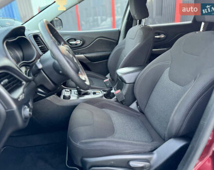 Червоний Джип Cherokee, об'ємом двигуна 2.36 л та пробігом 203 тис. км за 14500 $, фото 33 на Automoto.ua