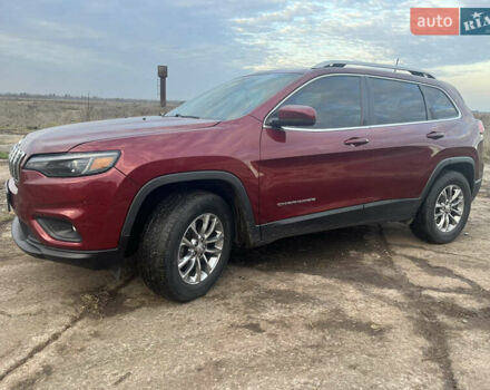 Красный Джип Чероки, объемом двигателя 3.24 л и пробегом 128 тыс. км за 17950 $, фото 2 на Automoto.ua