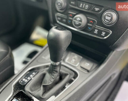 Красный Джип Чероки, объемом двигателя 2.36 л и пробегом 16 тыс. км за 19400 $, фото 14 на Automoto.ua