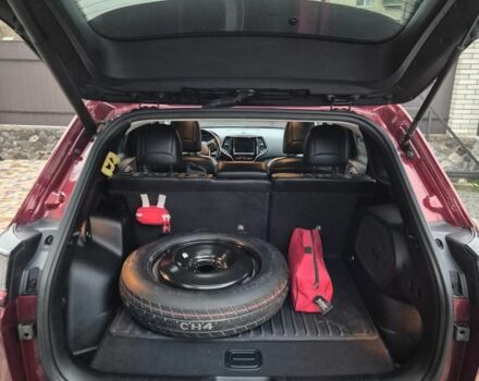 Червоний Джип Cherokee, об'ємом двигуна 3.2 л та пробігом 47 тис. км за 18500 $, фото 6 на Automoto.ua