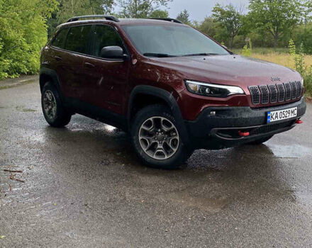 Червоний Джип Cherokee, об'ємом двигуна 2 л та пробігом 60 тис. км за 19500 $, фото 3 на Automoto.ua