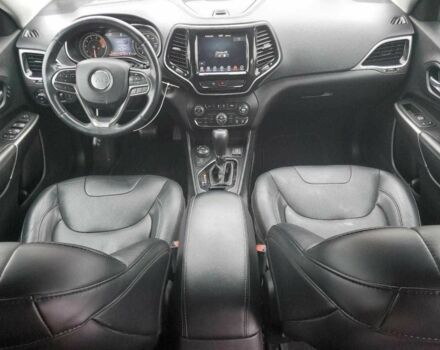 Красный Джип Чероки, объемом двигателя 3.2 л и пробегом 76 тыс. км за 11000 $, фото 7 на Automoto.ua