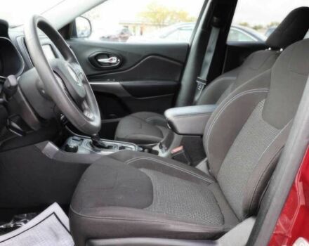 Червоний Джип Cherokee, об'ємом двигуна 2.4 л та пробігом 10 тис. км за 8900 $, фото 8 на Automoto.ua