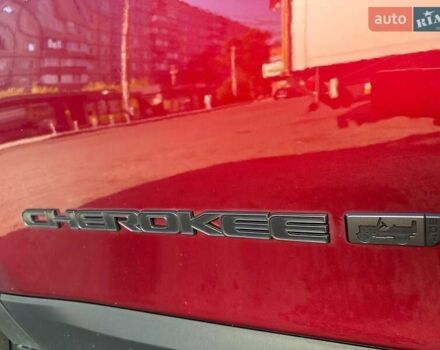 Червоний Джип Cherokee, об'ємом двигуна 3.24 л та пробігом 71 тис. км за 18999 $, фото 13 на Automoto.ua